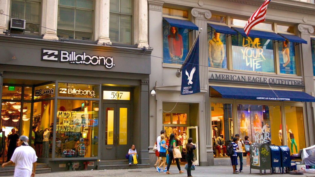 The Ultimate Guide to SoHo: Where Art, Fashion, and Culture Converge